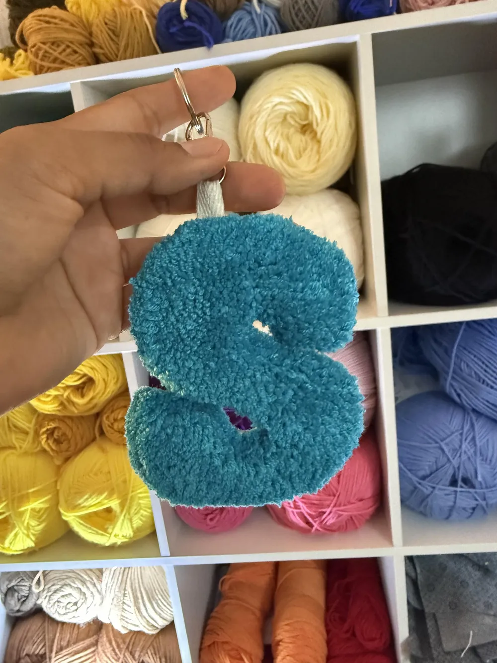 Porte-clés lettre S turquoise
